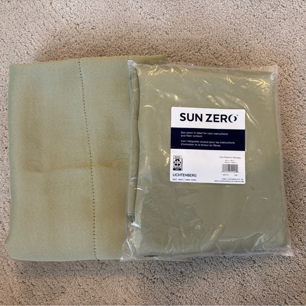 NEW 40"x63" Sun Zero Blackout Energy Saving Rod Pocket Curtain Panels Sage Green - Picture 4 of 4